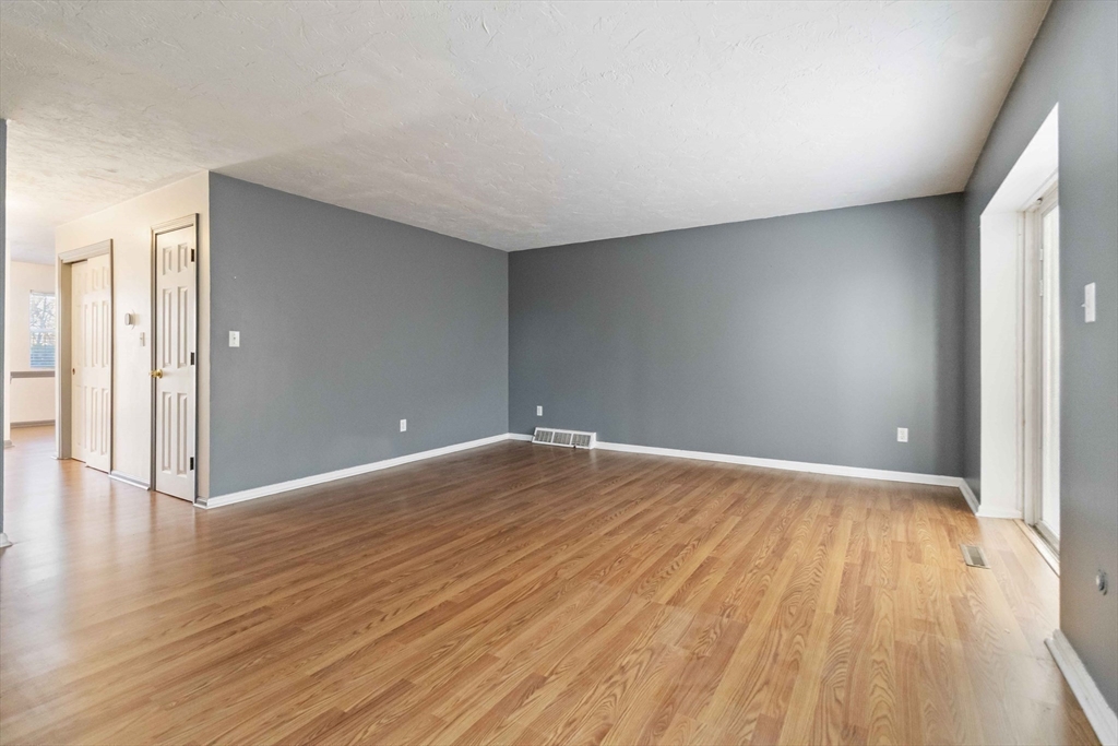 55 Tinson Road, Unit 4 Quincy, MA 02169 - Photo 19 of 39 Gallery Image 19