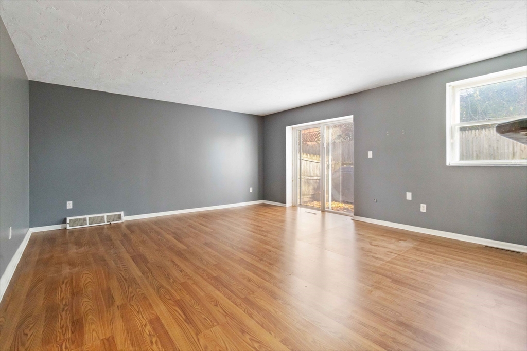 55 Tinson Road, Unit 4 Quincy, MA 02169 - Photo 20 of 39 Gallery Image 20
