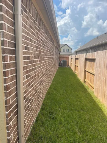 $412,786 | 1203 Muscadine Hollow Lane, Richmond, TX 77406