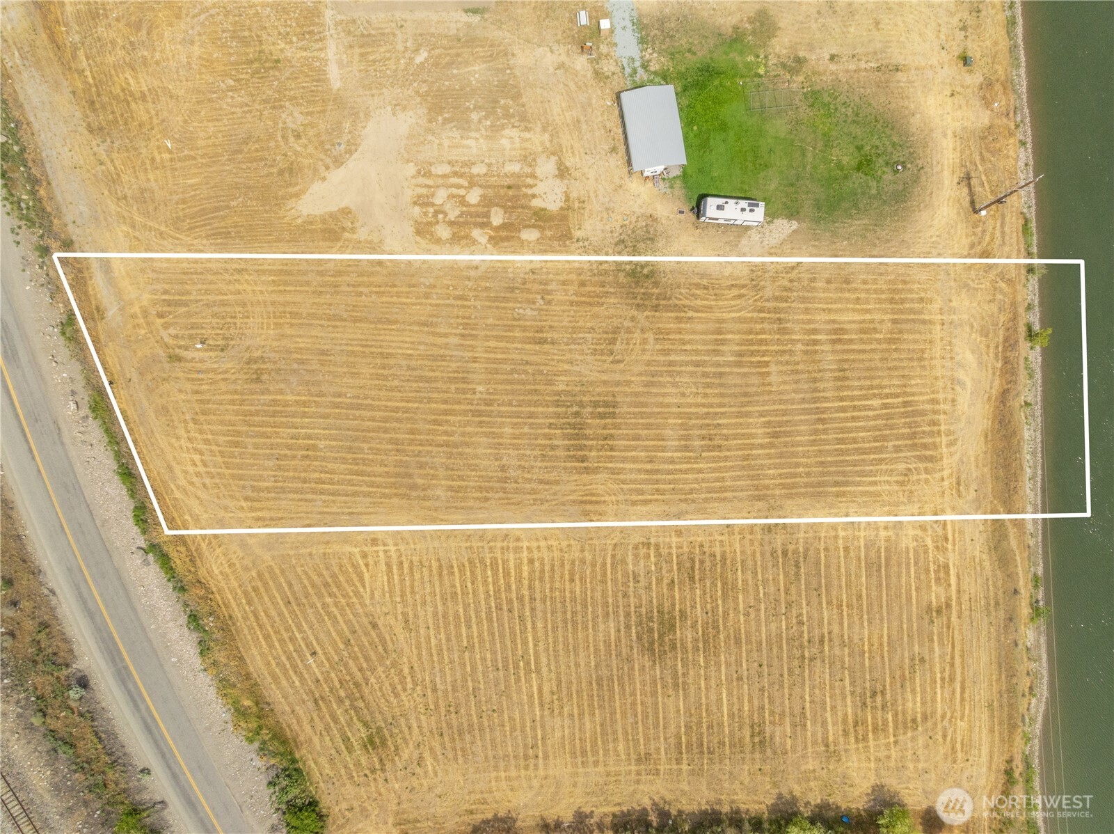 626 Monse River Road Brewster, WA 98812 - Photo 2 of 29