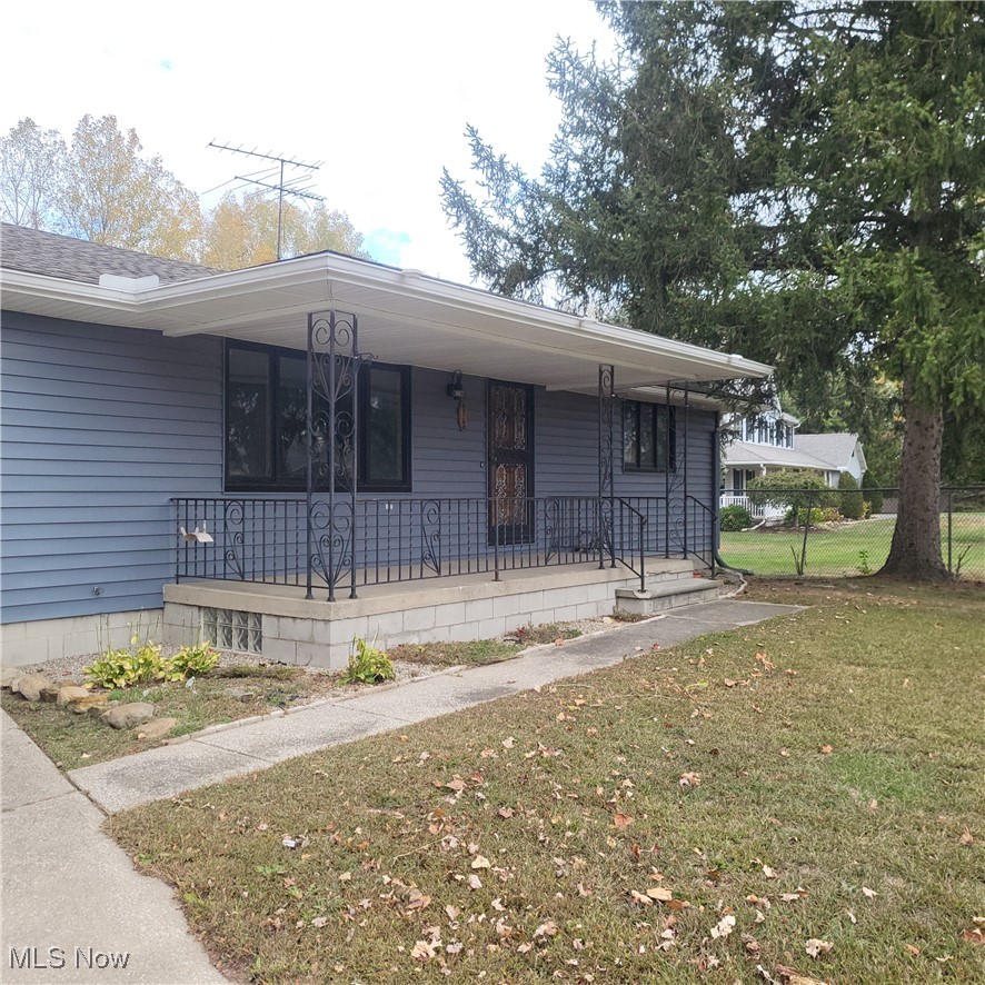 45200 Middle Ridge Road Amherst, OH 44001 - Photo 3 of 30 Gallery Image 3