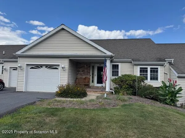 $362,900 | 425 Woodland Way, Tunkhannock, PA 18657