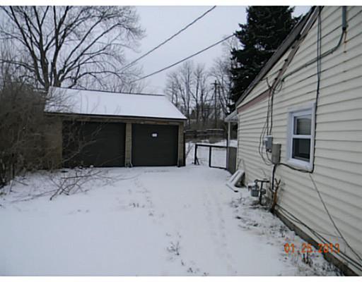 2032 Chatham Place Springfield, OH 45505 - Photo 2 of 3