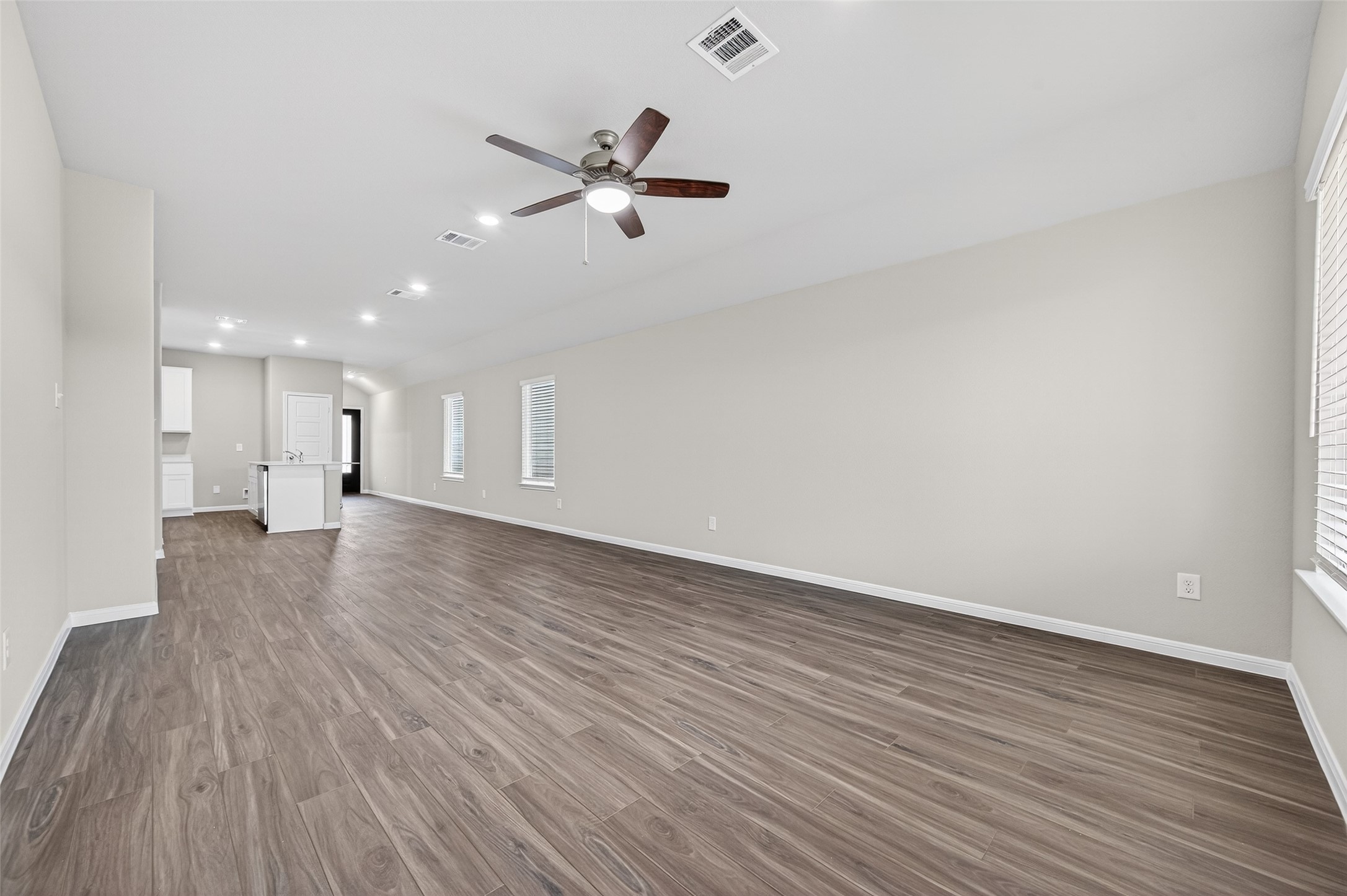 9247 Grace Rdg Drive Willis, TX 77318 - Photo 17 of 34