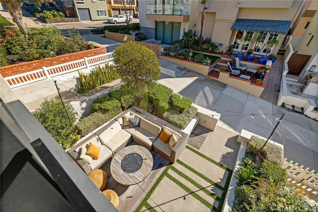 121 25th Street Manhattan Beach, CA 90266 - Photo 38 of 75