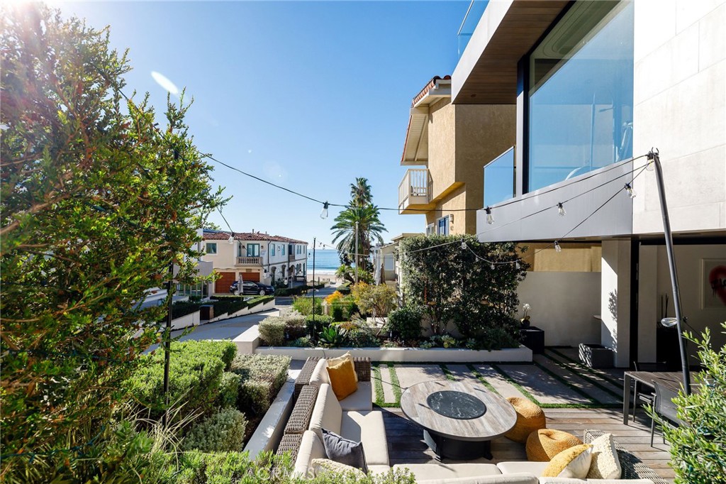 121 25th Street Manhattan Beach, CA 90266 - Photo 4 of 75
