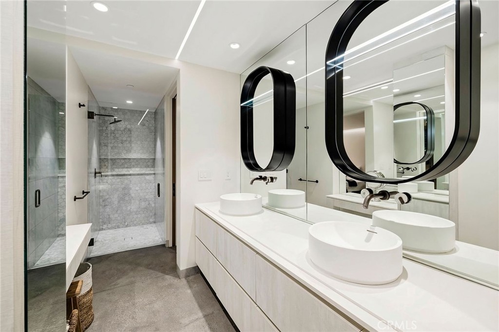 121 25th Street Manhattan Beach, CA 90266 - Photo 70 of 75