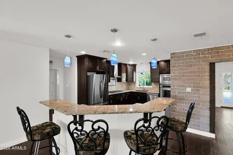 $795,000 | 1010 West Vista Avenue, Phoenix, AZ 85021