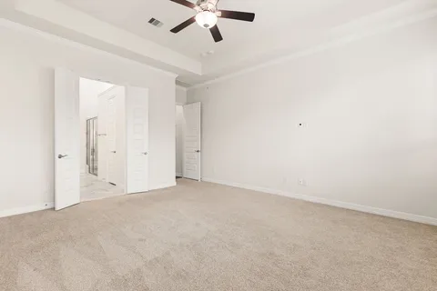 $629,000 | 3418 Sherbrooke Manor Court, Houston, TX 77059