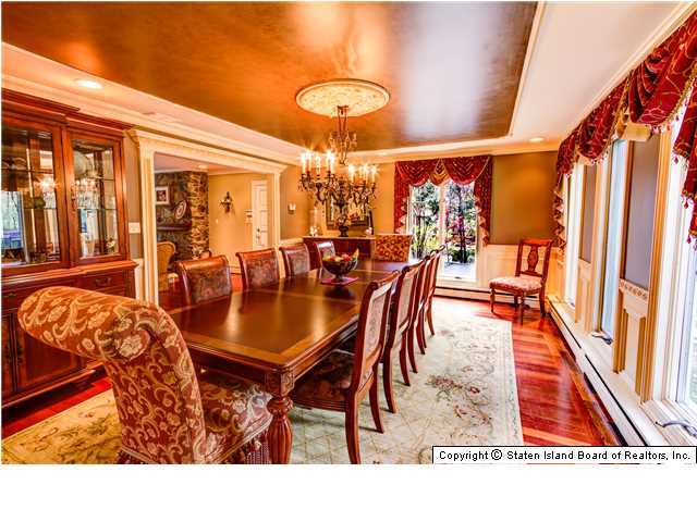 255 London Road Staten Island, NY 10306 - Photo 5 of 20 Additional Photo