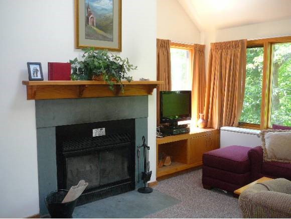 112 High Ridge Road, Unit D8 Killington, VT 05751 - Photo 3 of 17 Gallery Image 3