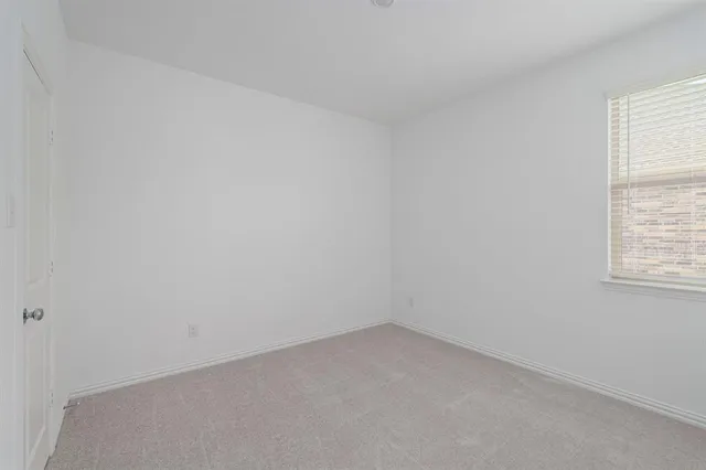 $2,200 | 4025 Kaufman Court, Little Elm, TX 75068