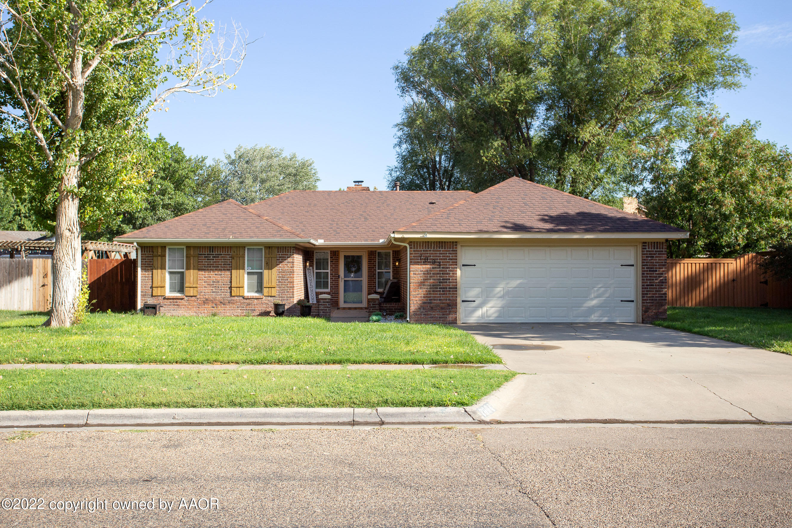 7004 Bayswater Road Amarillo, TX 79109 - Photo 1 of 29 1