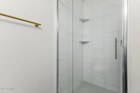 $2,300 | 7887 North 16th Street, Unit 123, Phoenix, AZ 85020