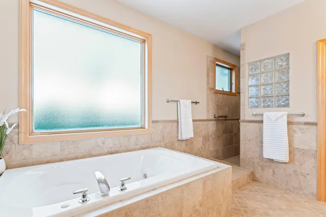 $629,888 | 2090 Jade Lane Northeast, Rochester, MN 55906