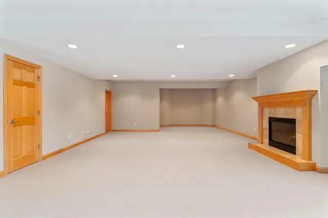 $629,888 | 2090 Jade Lane Northeast, Rochester, MN 55906