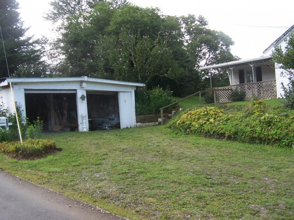 220 Brickyard Branch Road Shady Valley, TN 37688 - Photo 30 of 33 Photo 31