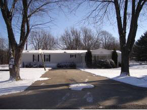 6153 North Cedar Lane Rochester, IN 46975 - Photo 1 of 1