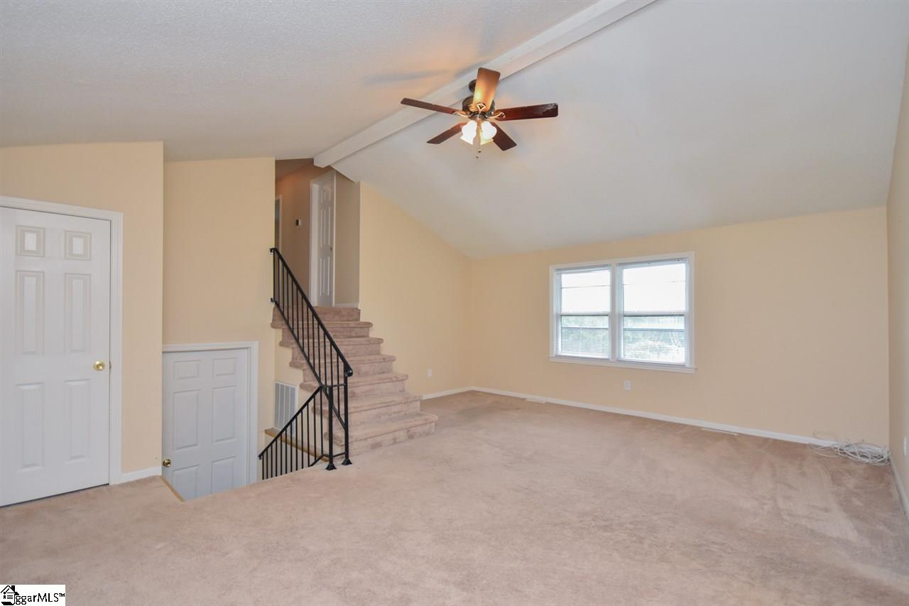 604 Westchester Road Easley, SC 29640 - Photo 3 of 29