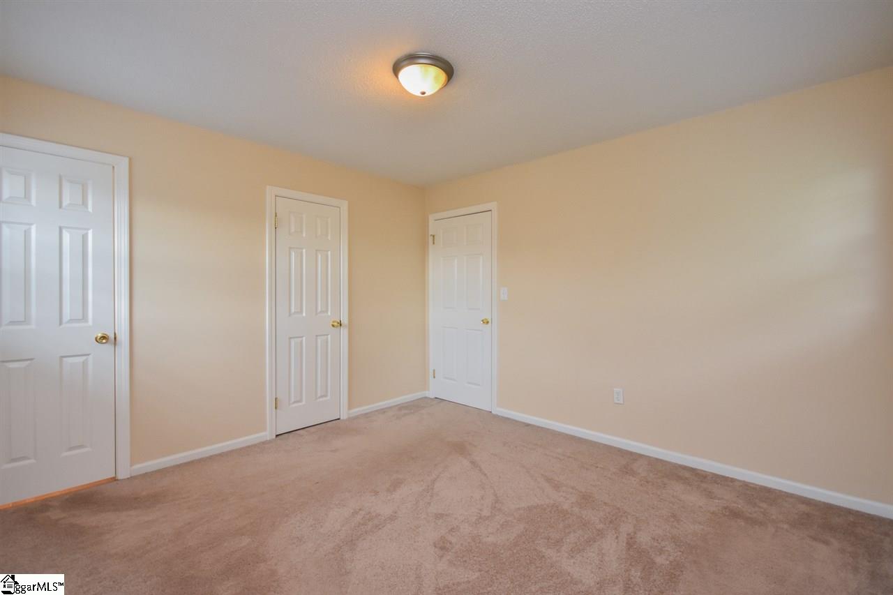 604 Westchester Road Easley, SC 29640 - Photo 10 of 29