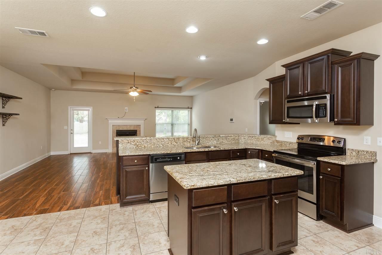 5560 Heatherton Road Milton, FL 32570 - Photo 13 of 31 Gallery Image 13