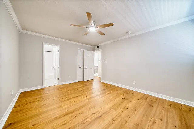 $1,600 | 3224 Timmons Lane, Unit 157, Houston, TX 77027