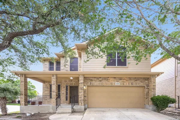 $2,700 | 12102 Medina Mill, San Antonio, TX 78253