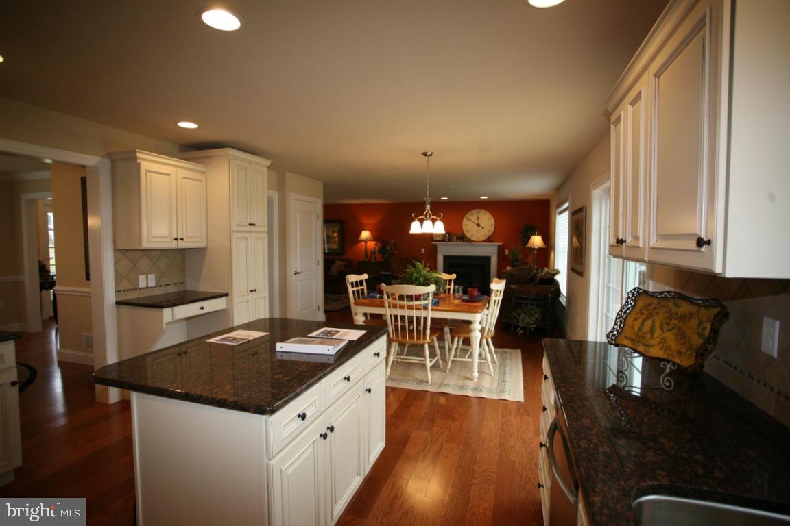 620 Belgian Way, Unit 20 Lititz, PA 17543 - Photo 14 of 20