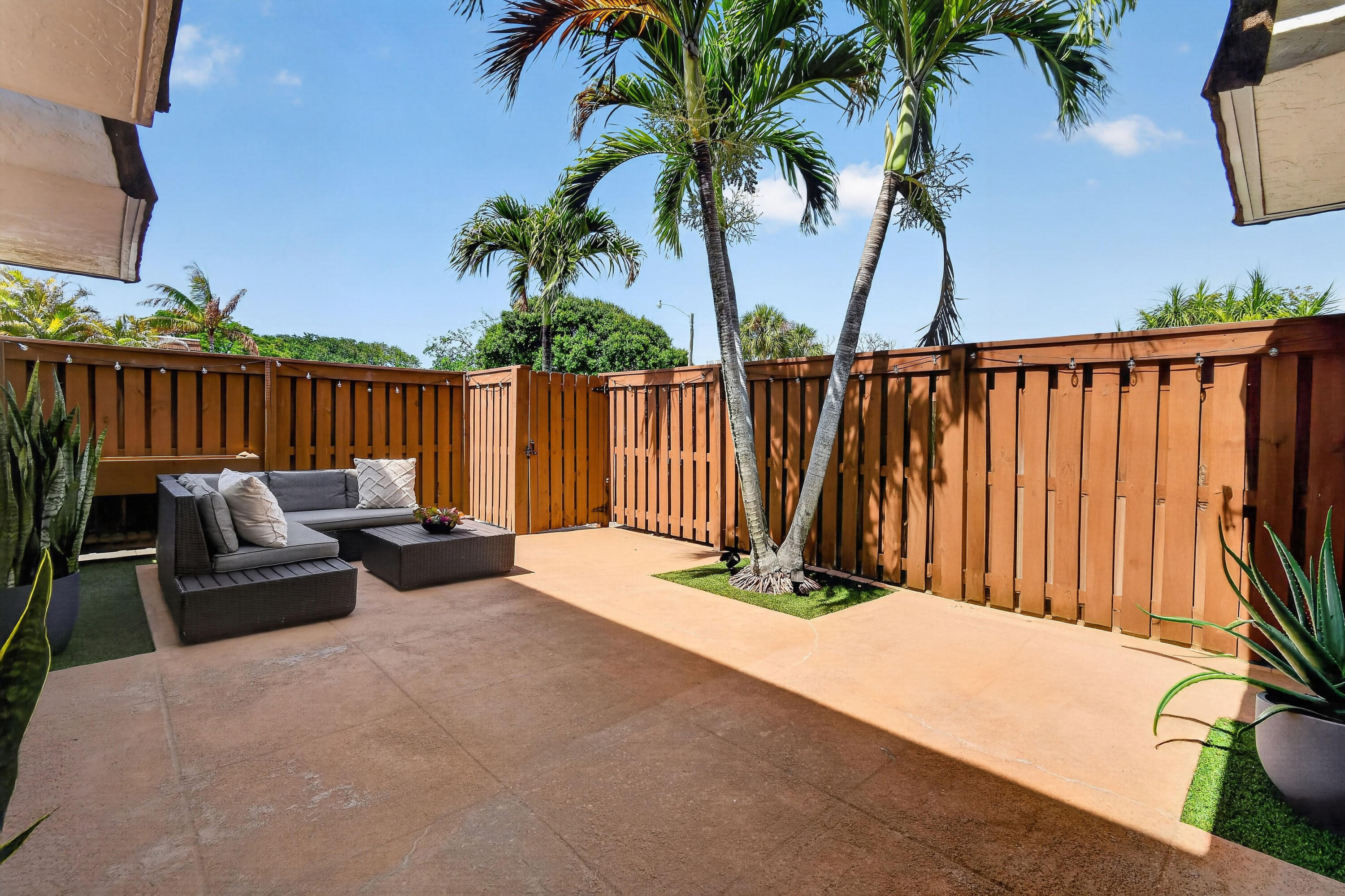 3900 County Line Road, Unit 15A Tequesta, FL 33469 - Photo 35 of 37 3900SECountyLineRd#15A(7)