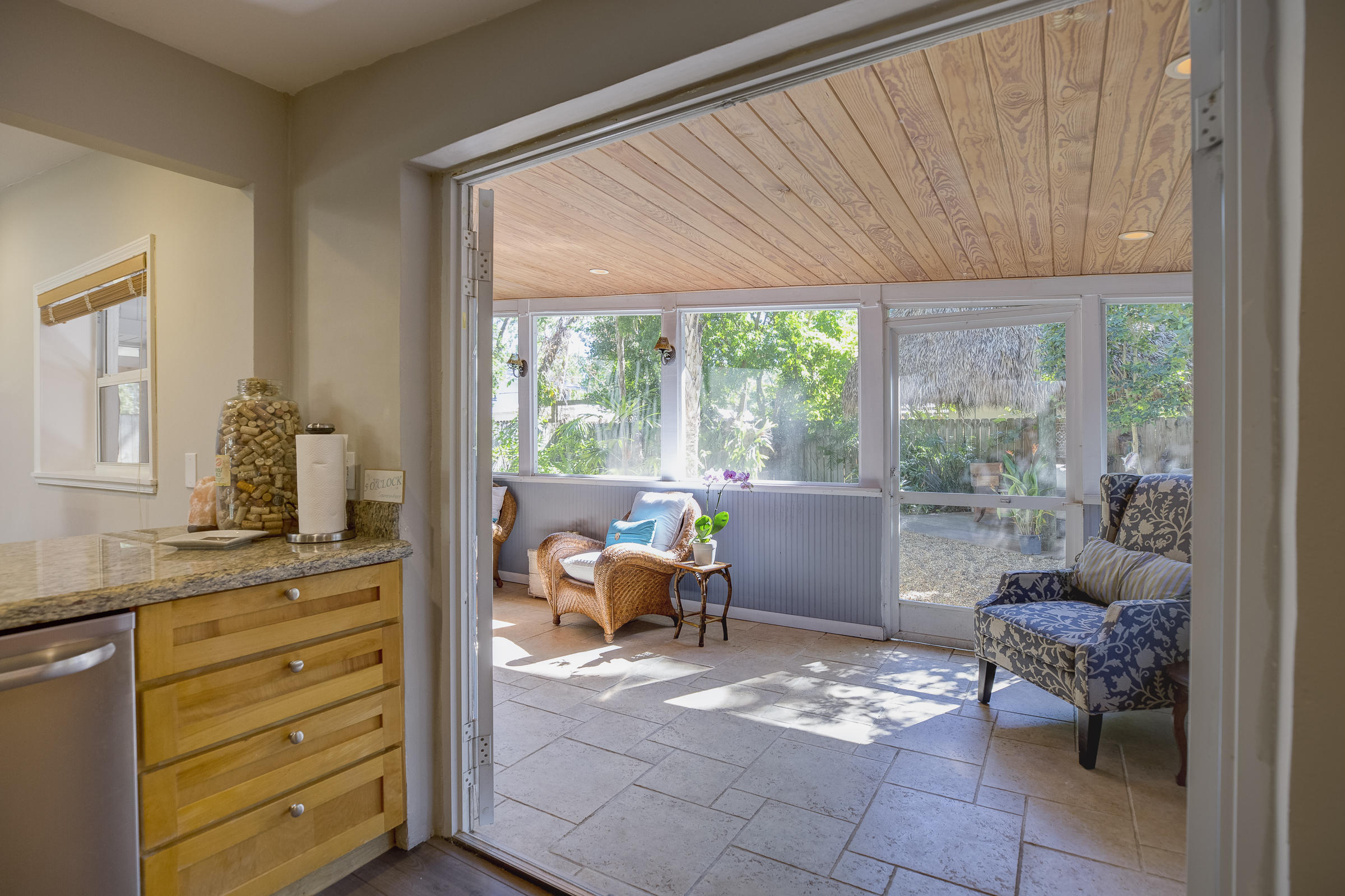 37 Dolphin Road Key Largo, FL 33037 - Photo 26 of 43 7F6A0285_6