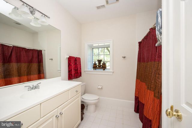 $1,825,000 | 7 Firethorn Lane, Malvern, PA 19355