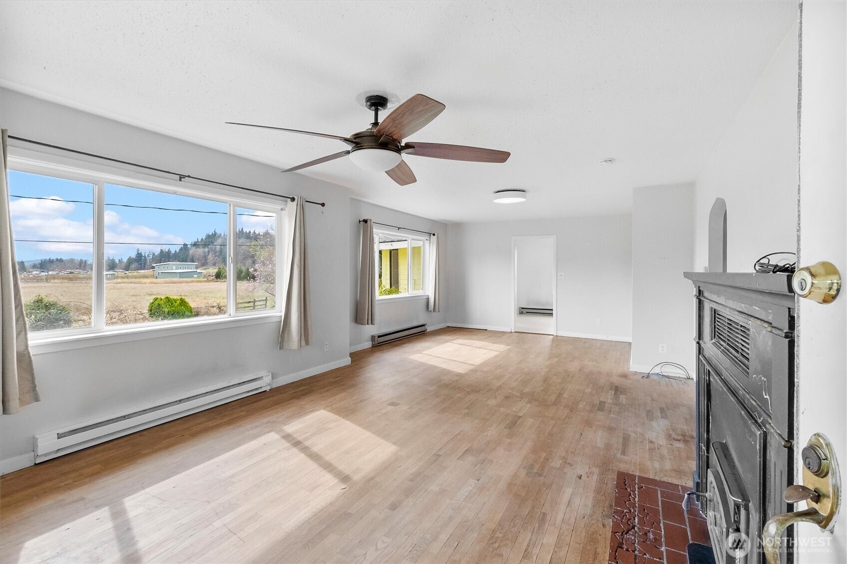 4489 Hannegan Road Bellingham, WA 98226 - Photo 6 of 38 Gallery Image 6
