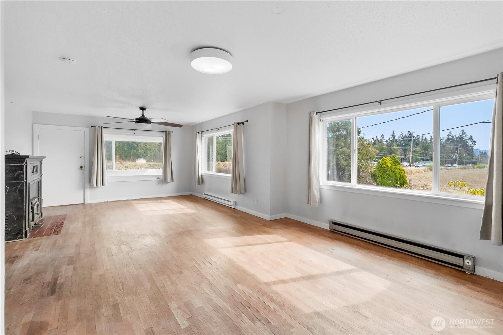 4489 Hannegan Road Bellingham, WA 98226 - Photo 7 of 38 Gallery Image 7