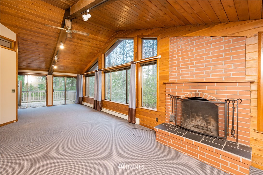 5602 Mission Road Bellingham, WA 98226 - Photo 11 of 40