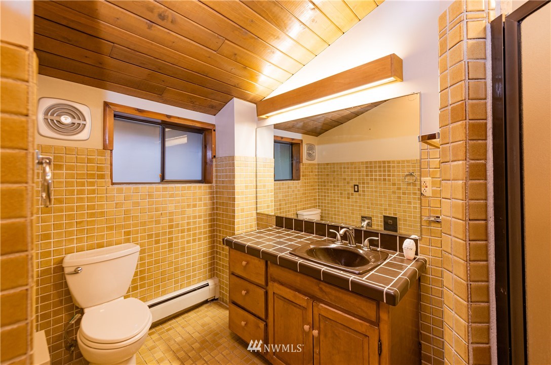 5602 Mission Road Bellingham, WA 98226 - Photo 16 of 40
