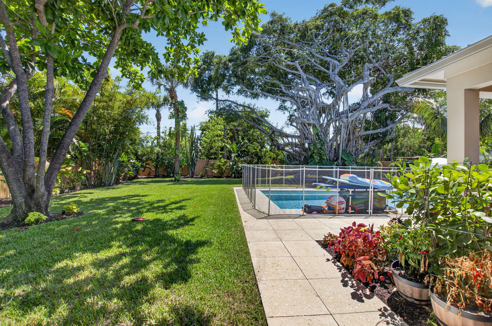 264 Northwest 45th Street Boca Raton, FL 33431 - Photo 48 of 63 Path to Outdoor Shower