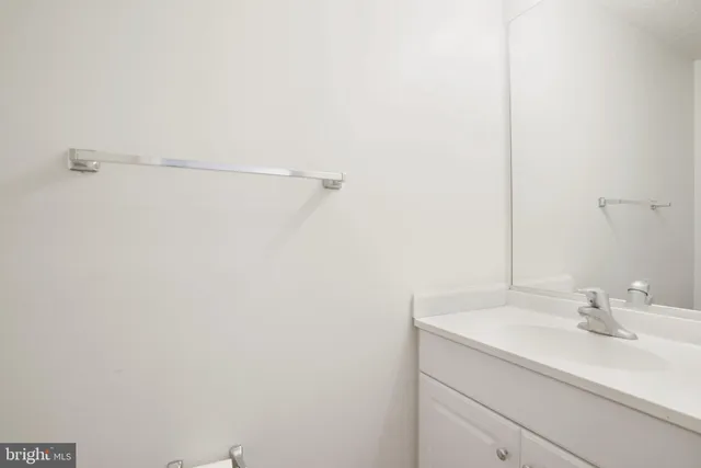 $3,250 | 6515 Field Master Drive, Springfield, VA 22152