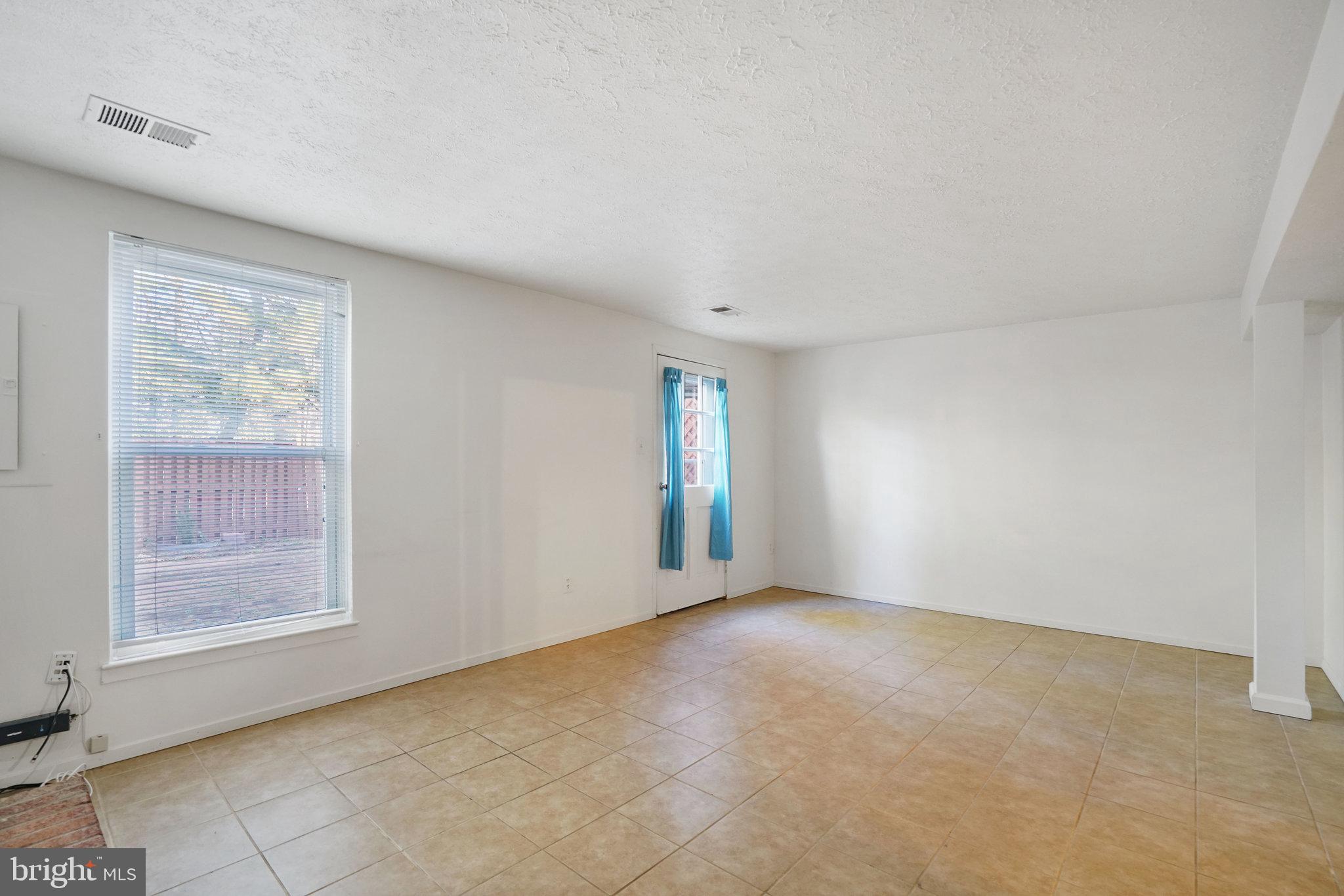 6515 Field Master Drive Springfield, VA 22152 - Photo 22 of 47