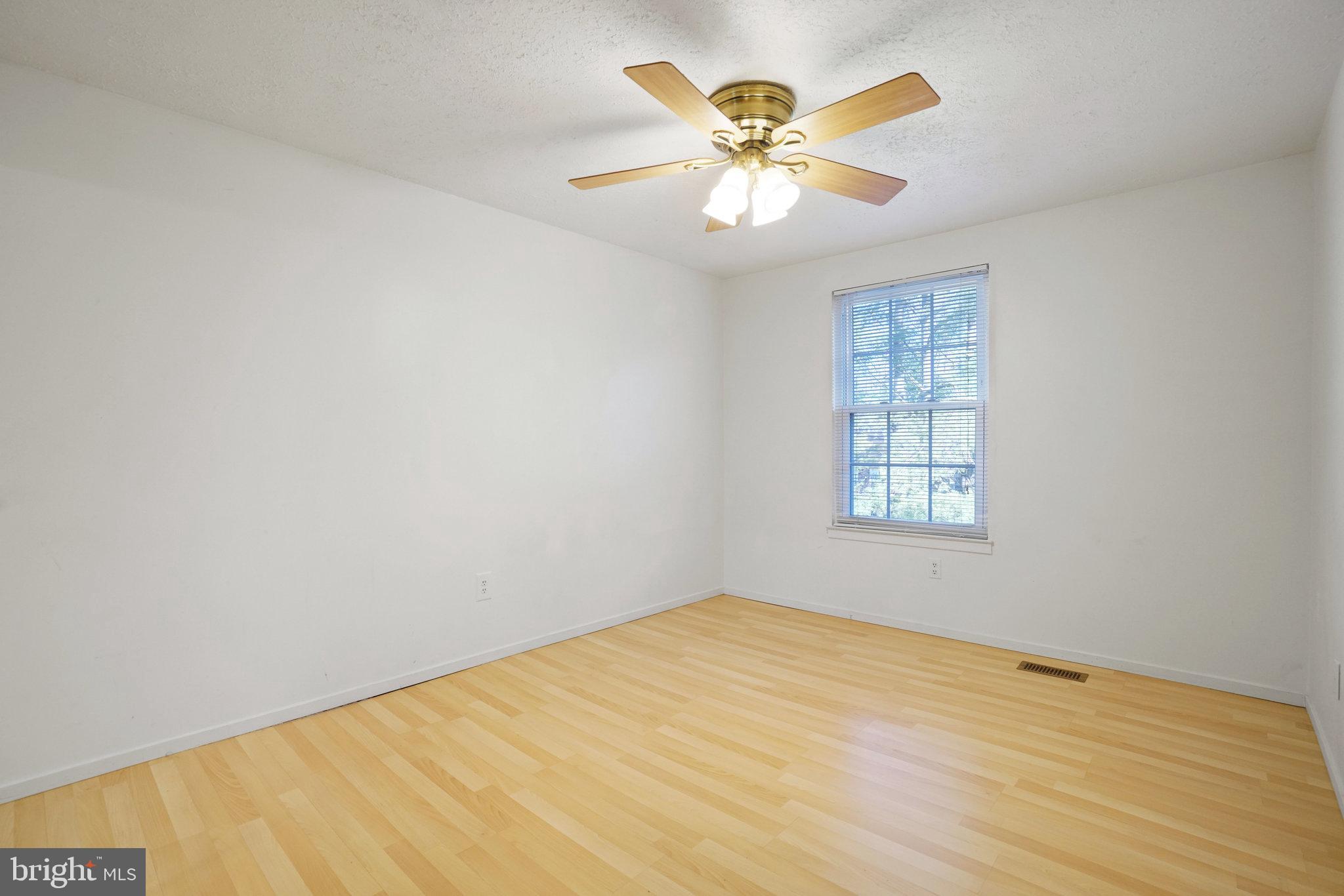 6515 Field Master Drive Springfield, VA 22152 - Photo 33 of 47