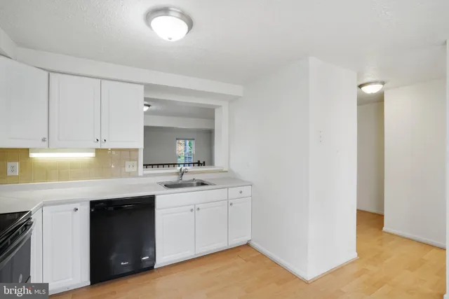 $3,250 | 6515 Field Master Drive, Springfield, VA 22152