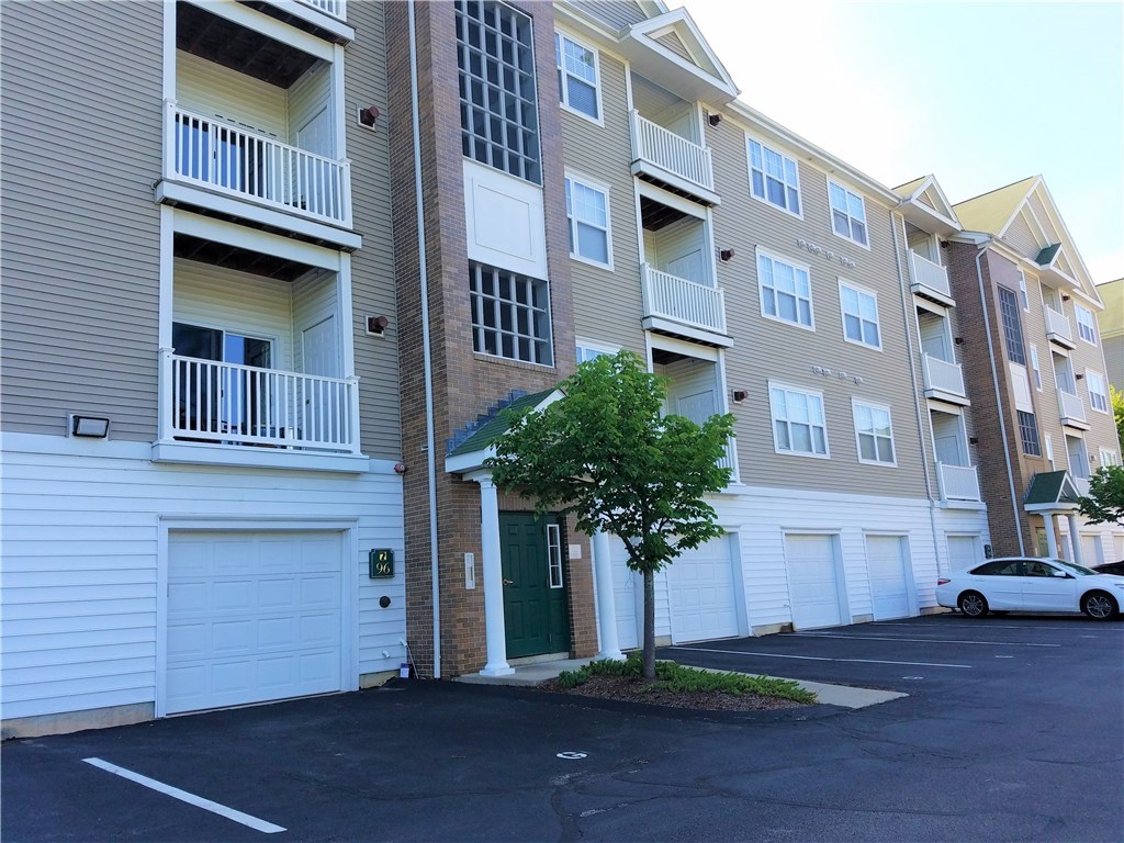 96 Mill Street, Unit 202 Woonsocket, RI 02895 - Photo 4 of 13 Gallery Image 4