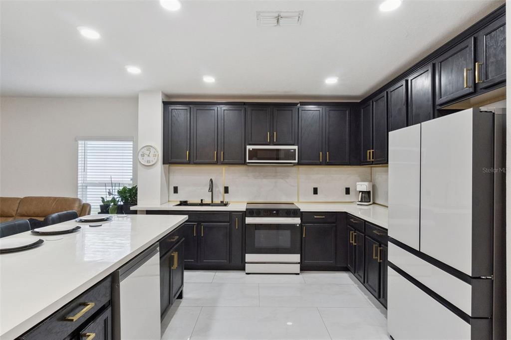 2581 Wadeview Loop St. Cloud, FL 34769 - Photo 11 of 25