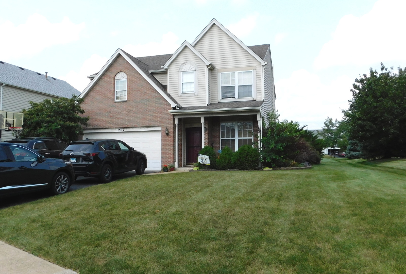 1802 Prairie Ridge Drive Plainfield, IL 60586 - Photo 2 of 26