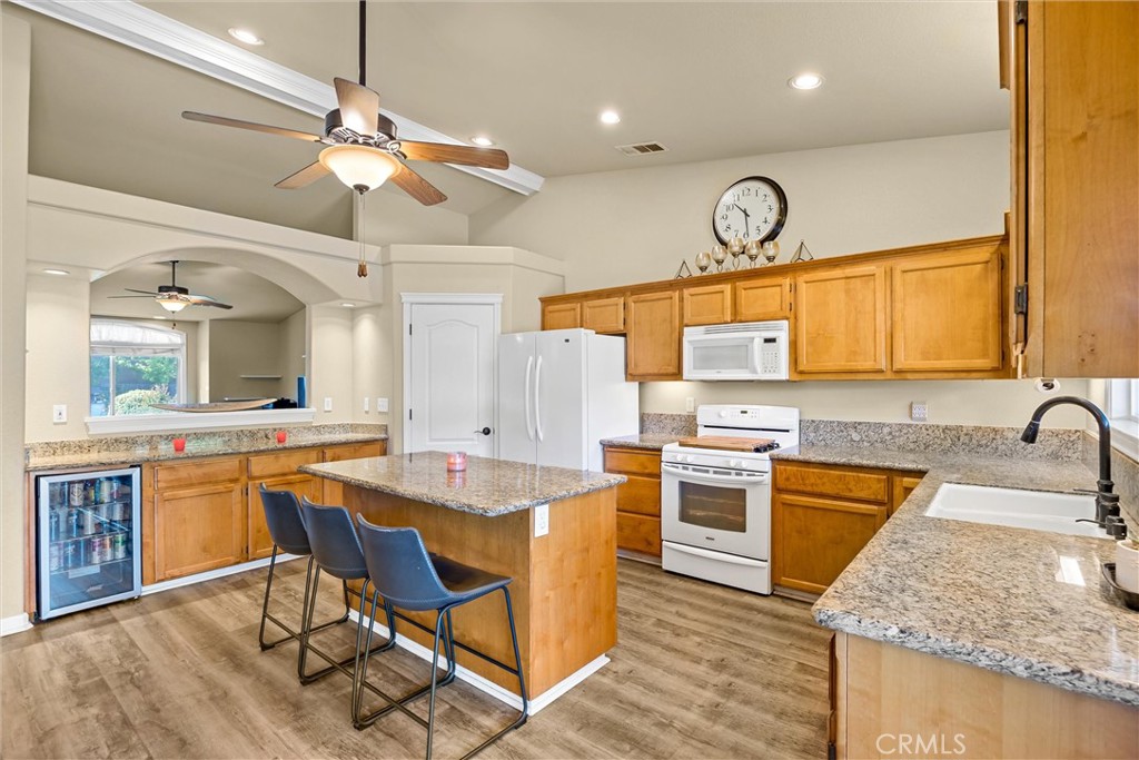 1410 Crosspoint Way Red Bluff, CA 96080 - Photo 12 of 31
