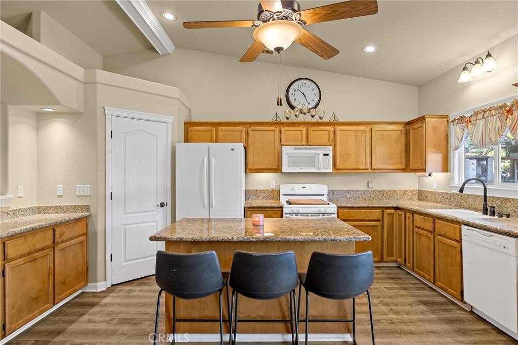 1410 Crosspoint Way Red Bluff, CA 96080 - Photo 14 of 31
