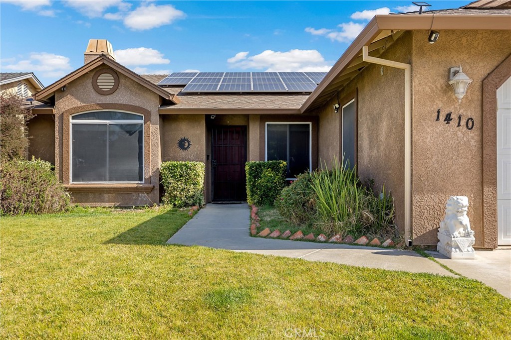 1410 Crosspoint Way Red Bluff, CA 96080 - Photo 2 of 31