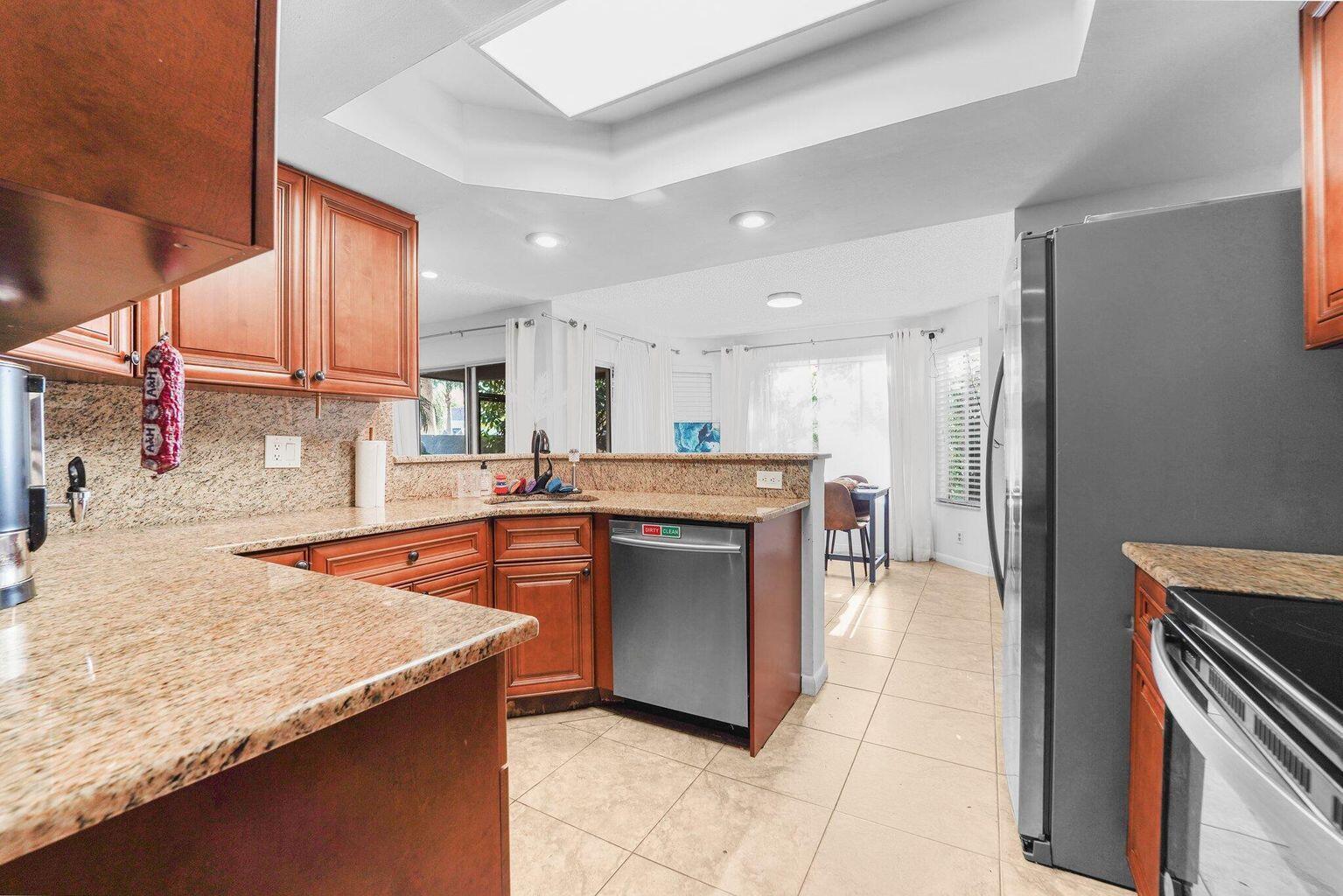 6750 Boca Pines Trail, Unit D Boca Raton, FL 33433 - Photo 5 of 22 IMG_1005