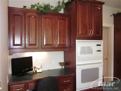11253 Potter Road Flushing, MI 48433 - Photo 4 of 31 20284271-3.JPG