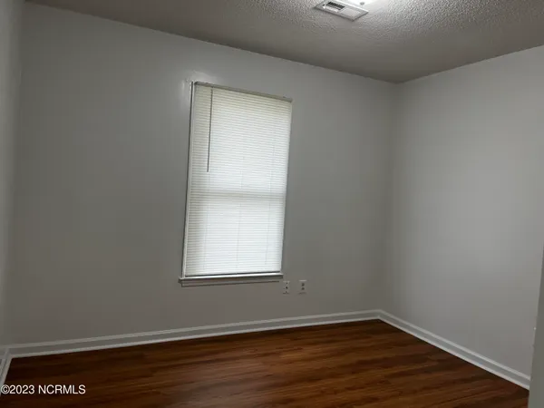 $1,155 | 131 Twin Wood Drive, Havelock, NC 28532