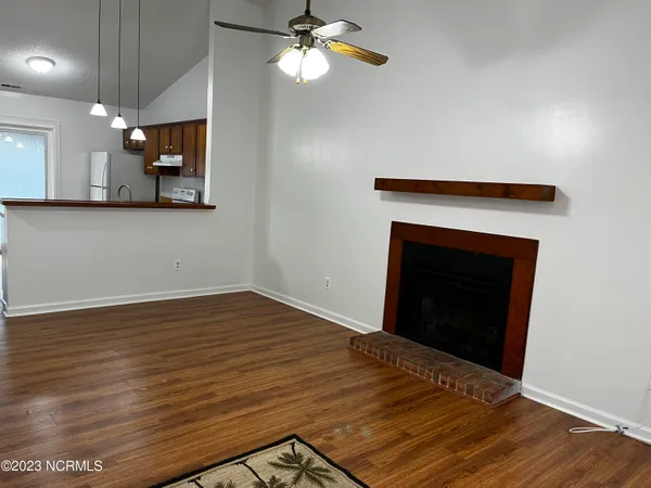 $1,155 | 131 Twin Wood Drive, Havelock, NC 28532